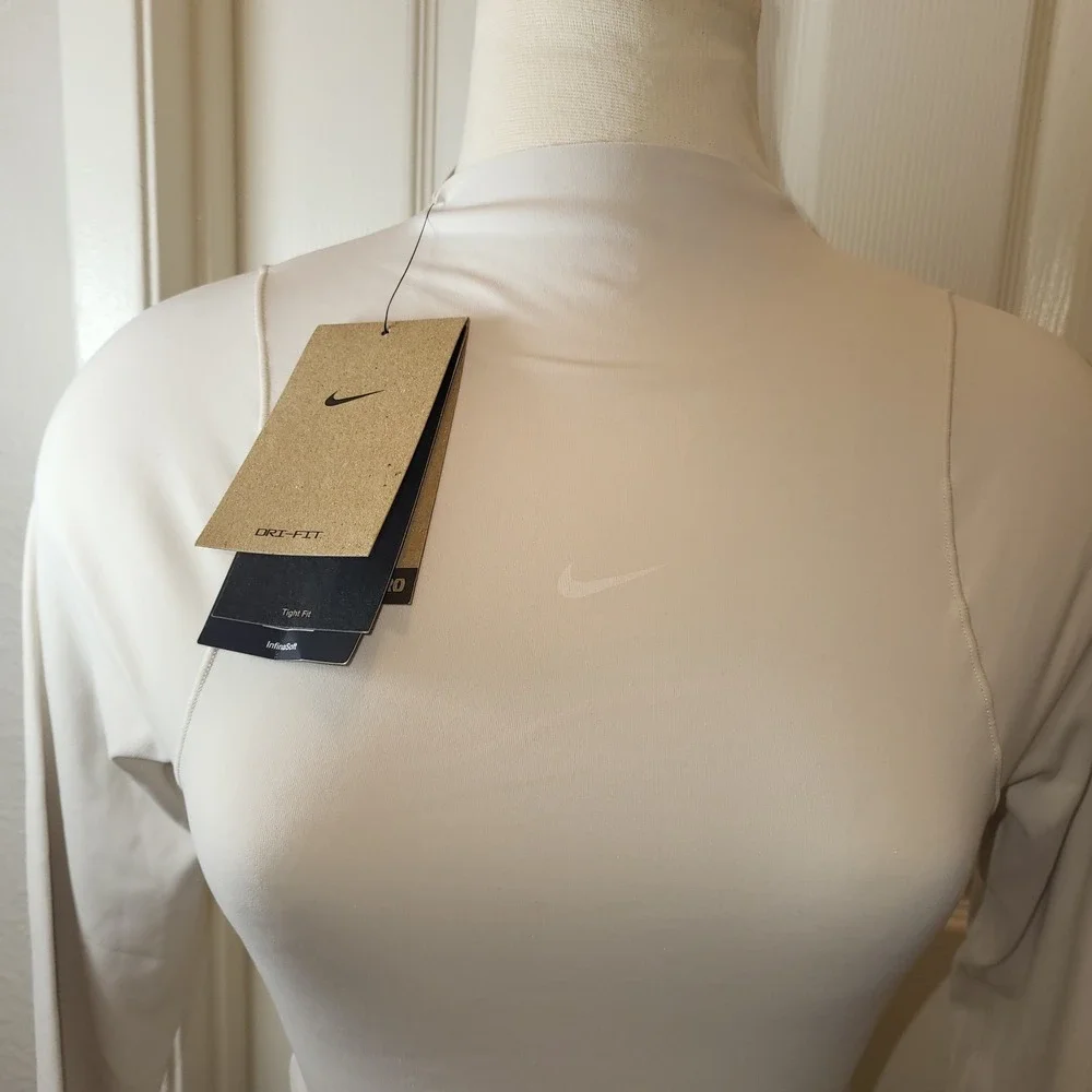 Nike One Dri-Fit Women's Long‎ Sleeve Tight Fit Beige Size Small MSRP $75.00
